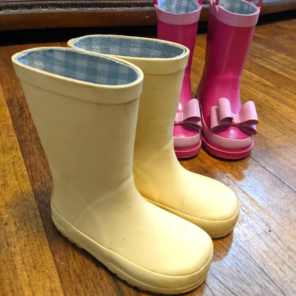 Sweet Honey girls yellow rain boots